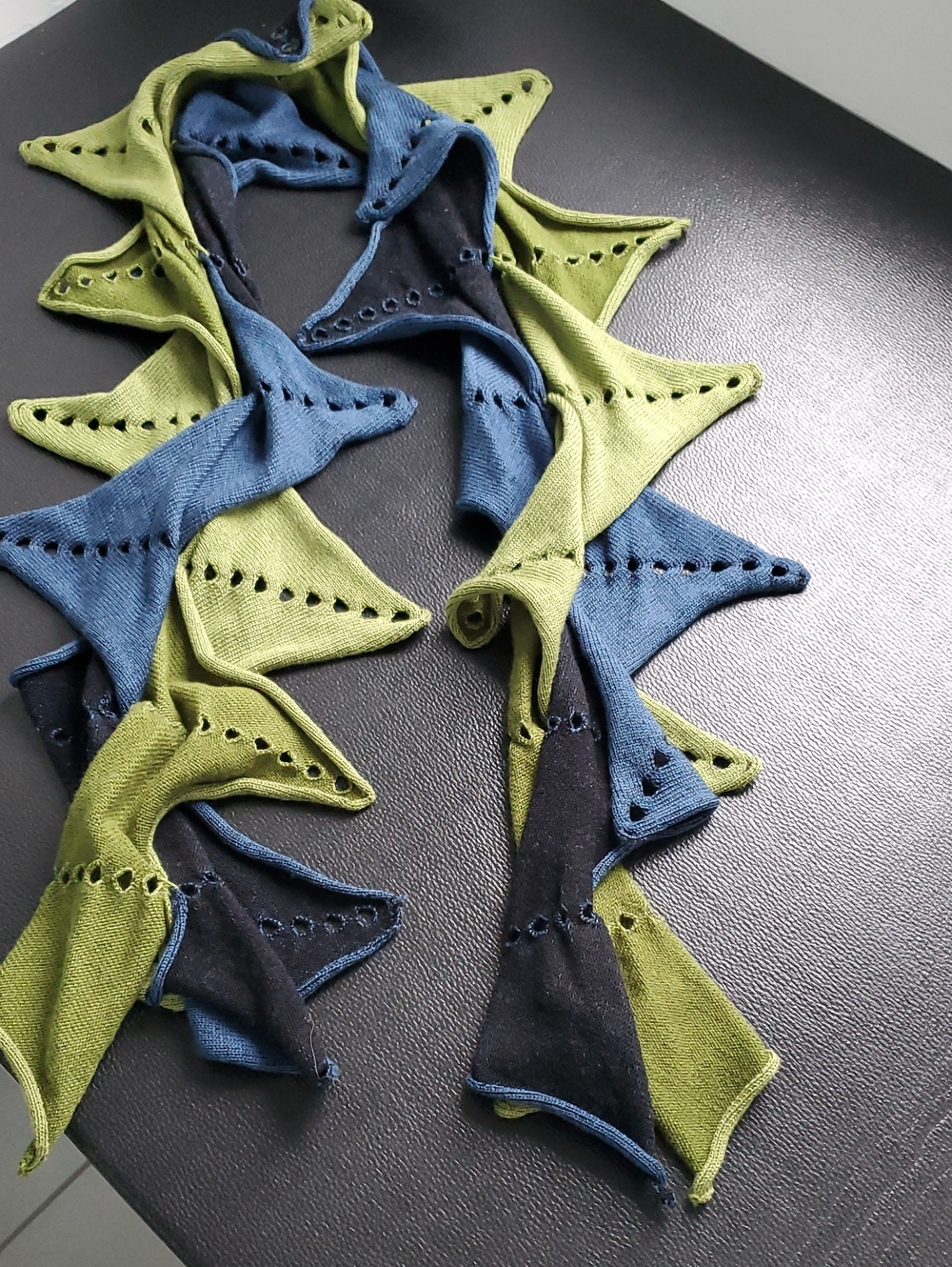 Color Block Cutout Scarf in Green & Blue